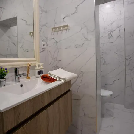 Vale71house Apartamento *